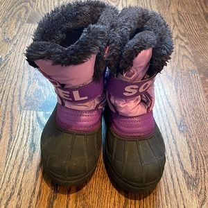 Sorel girls commander boot